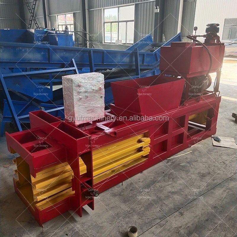 400-500kg Capacity Hydraulic Square Hay Balers 2620*2140*3390MM Max. Capacity 5 ton/h