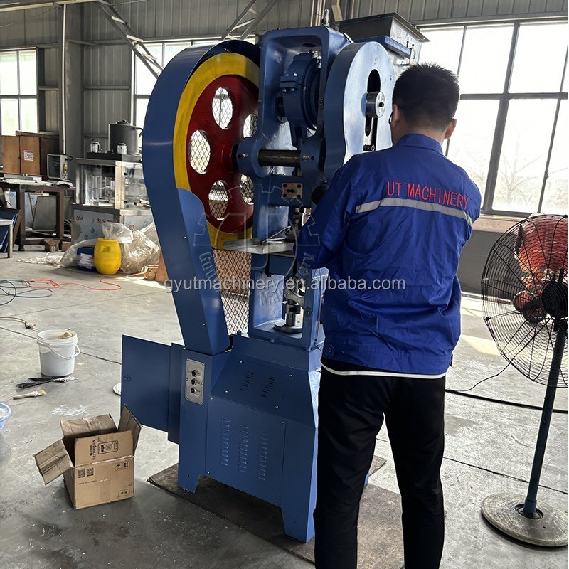 Full Automatic Natural Bath Bomb Ball Foaming Press Machine for Salt Ball Oil Press