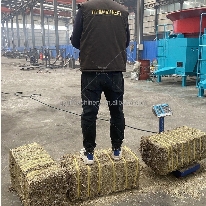 Hydraulic Baling Machine For Grass Hay Stalk Rice Husk Silage Bale Size 600*400*300 mm