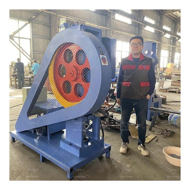 Compact and Solid Shampoo Bar Maker with Mini Fizzy Bath Bomb Press Machine in Europe