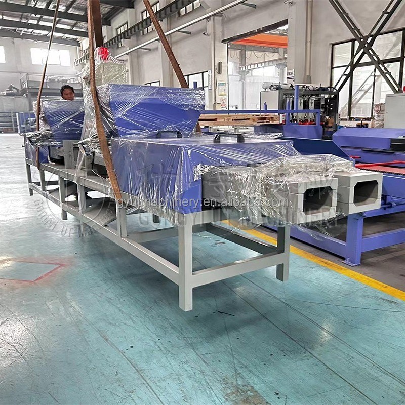 Easy to Operate 90Mm*90Mm Hot Press Wood Shavings Chips Pallet Feet Block Making Machine