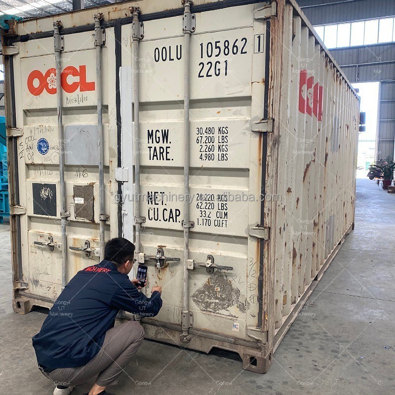 2100 KG Straw Silage Peat Grass Bagging Compactor Machine with Baler Pack Function