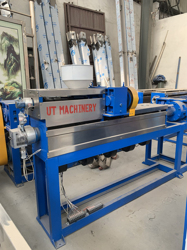 180kg PVC Capacity LED Strip/Neon Rope Light Extruding Machine with High Speed Screw