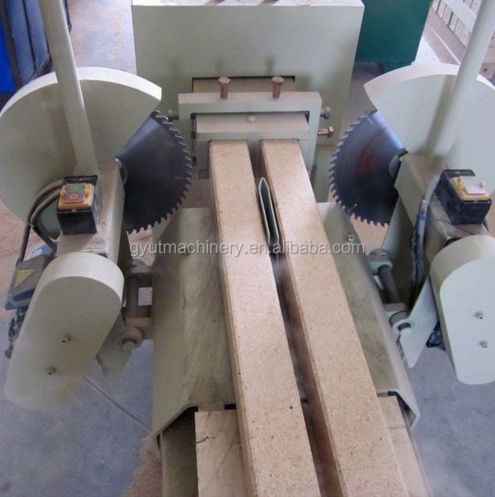 Waste Sawdust Recycling Wood Feet Block Hot Press Machine with 550-700 kg/m3 Pressure