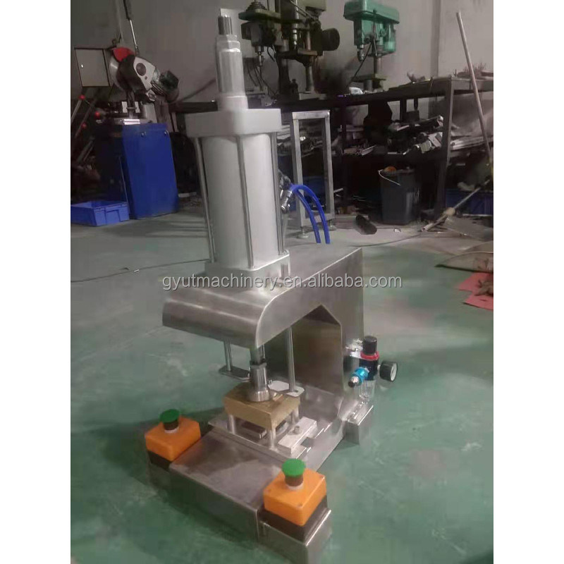 Customized Color Hydraulic Stamper Machinery Bar Soap Stamping Machine For Laundry Soap