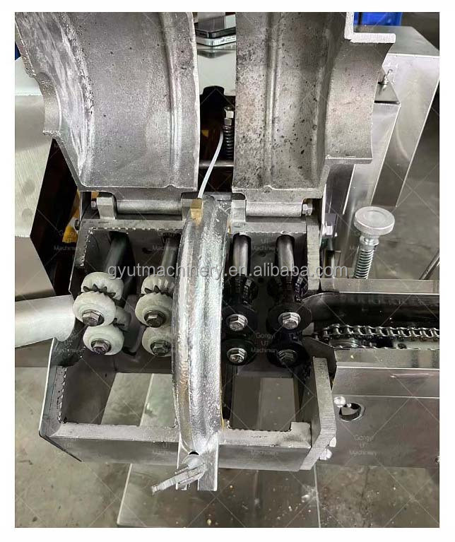 Conveyor-Based Black Corn Thresher Machine for Smooth Sweet Corn Peeling Results